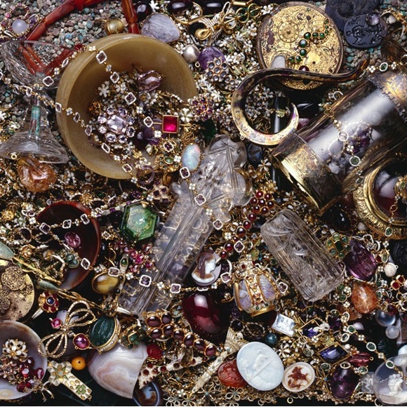 Vintage nicer 🧡quality gala evening bag black satin with jewel tone beading🖤💚 - Picture 3 of 16